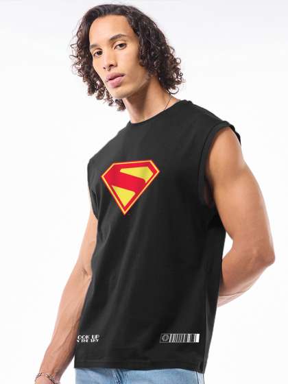 Bewakoof Men Superman Superhero Printed Round Neck