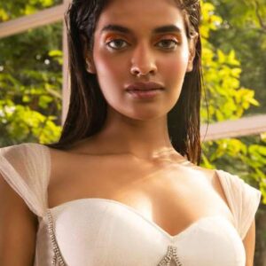 Lea Clothing Co Net Sweetheart Neck Embellished Mi