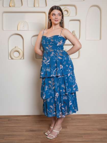 PURVAJA Women Floral Printed Layered Georgette Fit
