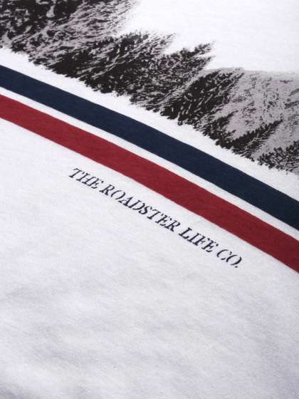 Roadster Men White Grey Pure Cotton Mountain Prin